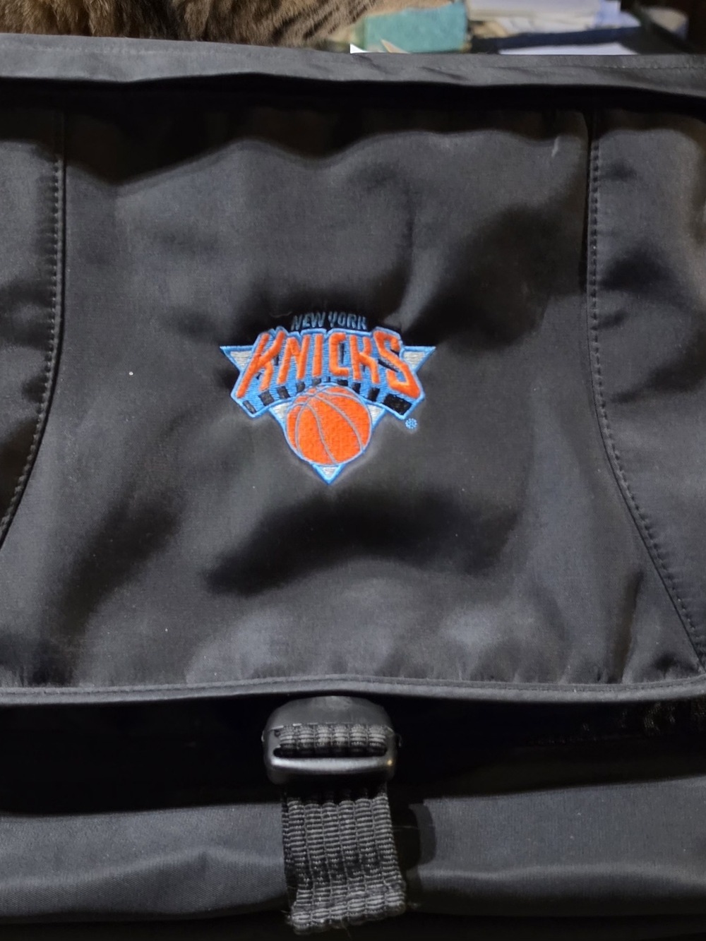 New York Knicks Black Messenger/Laptop Bag Embroidered Logo Vintage